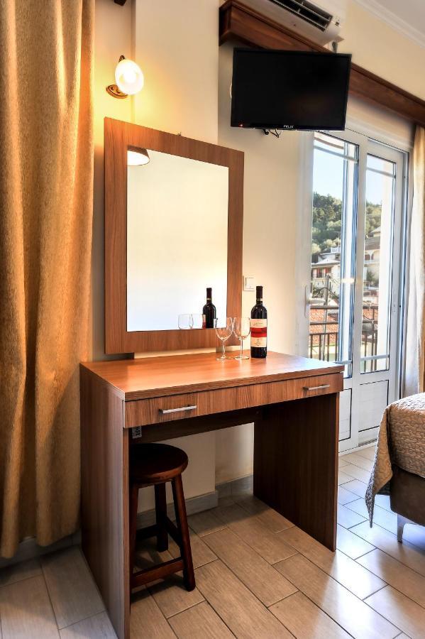 Ilios Hotel 3*